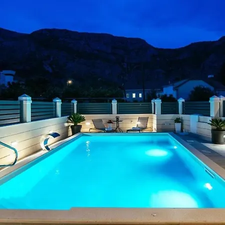 Seaside With A Swimming Pool Mokosica, Dubrovnik - 23230 Lejlighed Mokošica