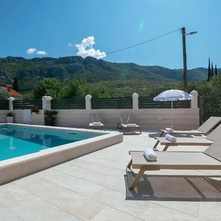 Apartament Seaside With A Swimming Pool Mokosica, Dubrovnik - 23230 *