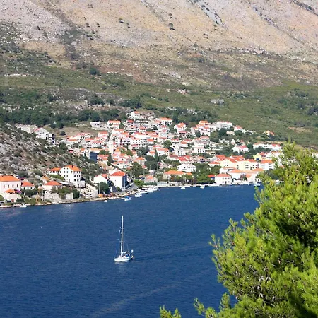 Seaside With A Swimming Pool Mokosica, Dubrovnik - 23230 Apartament *