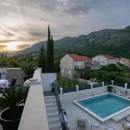Seaside With A Swimming Pool Mokosica, Dubrovnik - 23230 *
